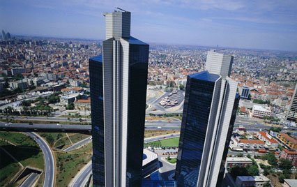 Sabancı, yeni organizasyon yapısıyla enerji ve dijital iş kolları arasındaki sinerjiyi artırıyor